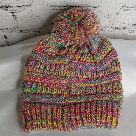 'C.C. BEANIE' "POM-POM' BEANIE KIDS VARIEGATED MULE - Picture 6 of 15